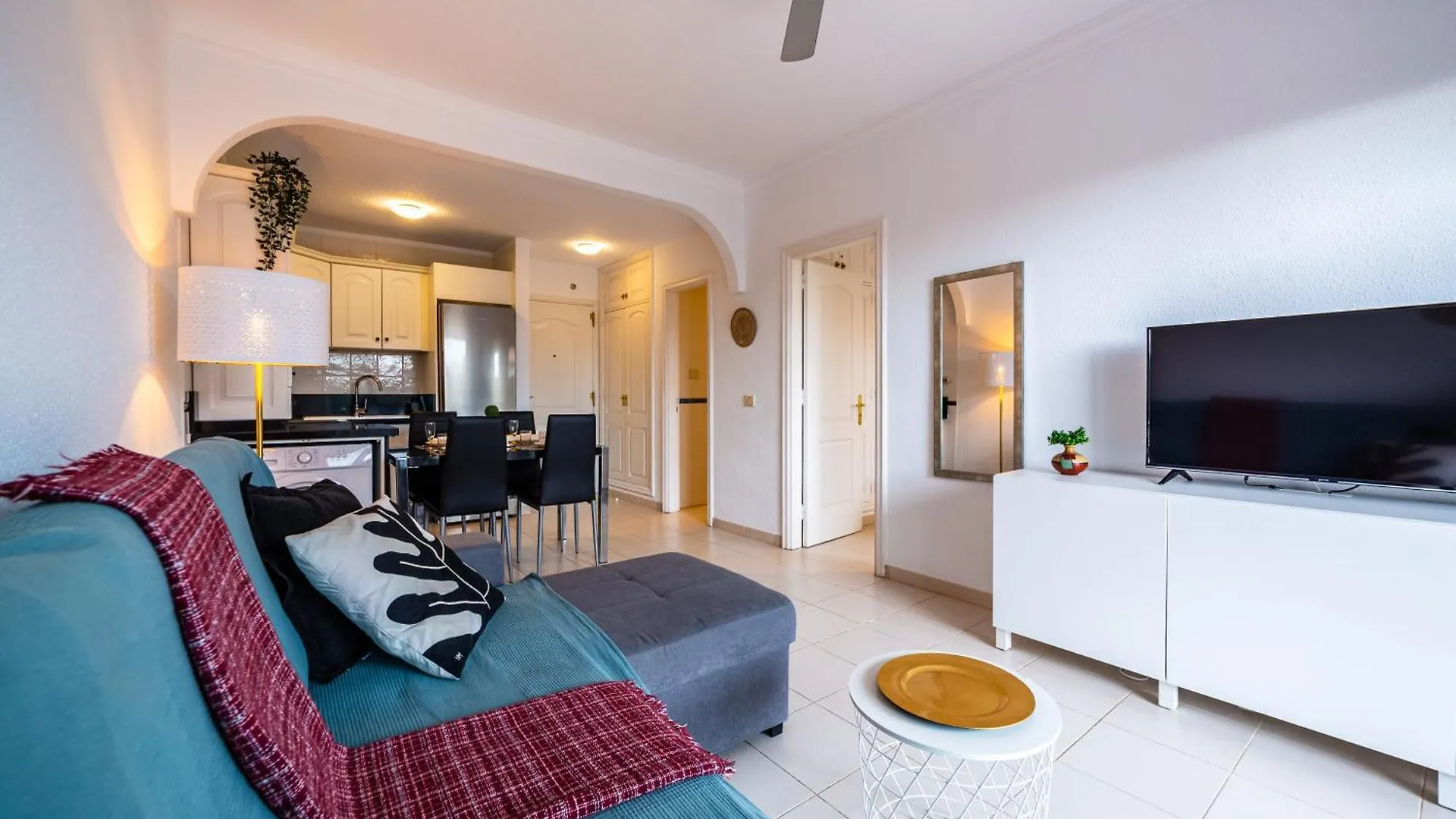Gaviota Real En Balcon Del Mar Apartment Costa Del Silencio Spain